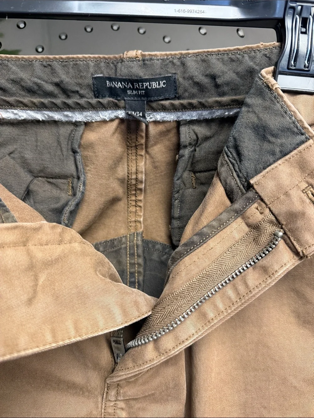 Banana Republic mens Cargo Pants in coco Brown #202